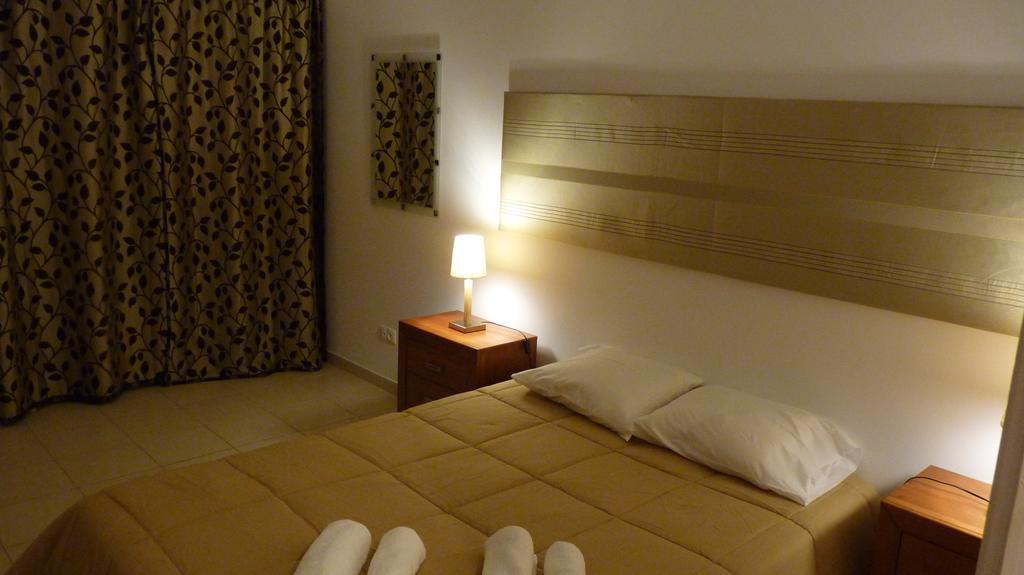 Azores Garden House - Private Suites & Apartments - Automatic Self Check-In Ponta Delgada Esterno foto